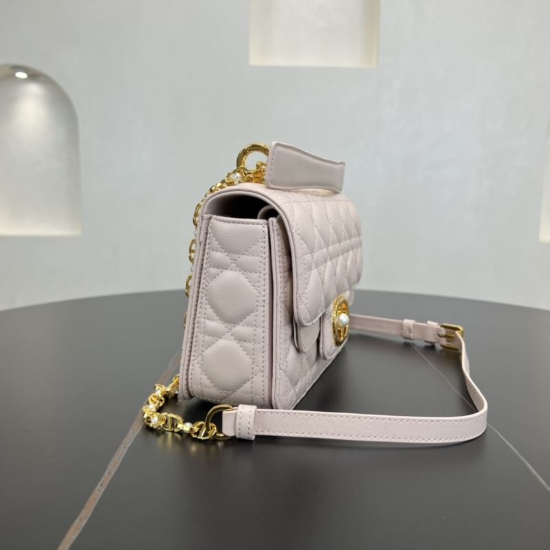 chr1st1an D10r montaigne bags